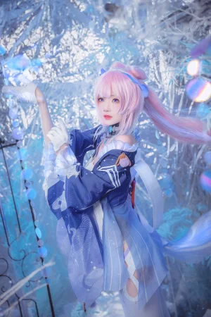 桜桃喵《珊瑚宫心海》主题写真：29张全套美图，含3个视频