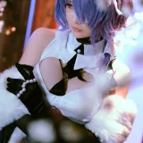 星之迟迟《2021年正片合集 絮雨 孤寒峭》主题写真：15张全套美图