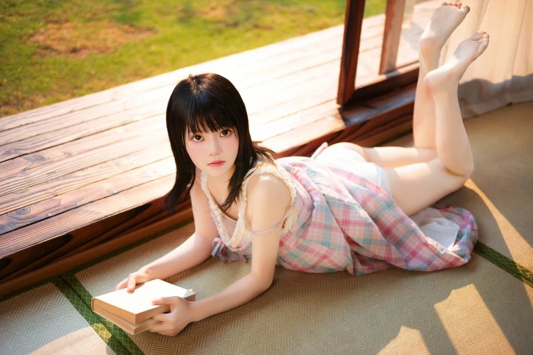 桜桃喵《果夏 桃子》主题写真：48张全套美图