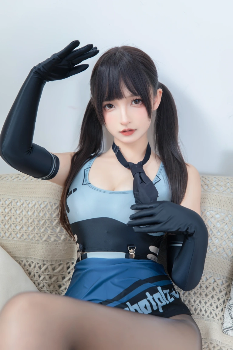 神楽坂真冬《第五季 序号9：《劝导检查》》主题写真：75张全套美图，含2个视频