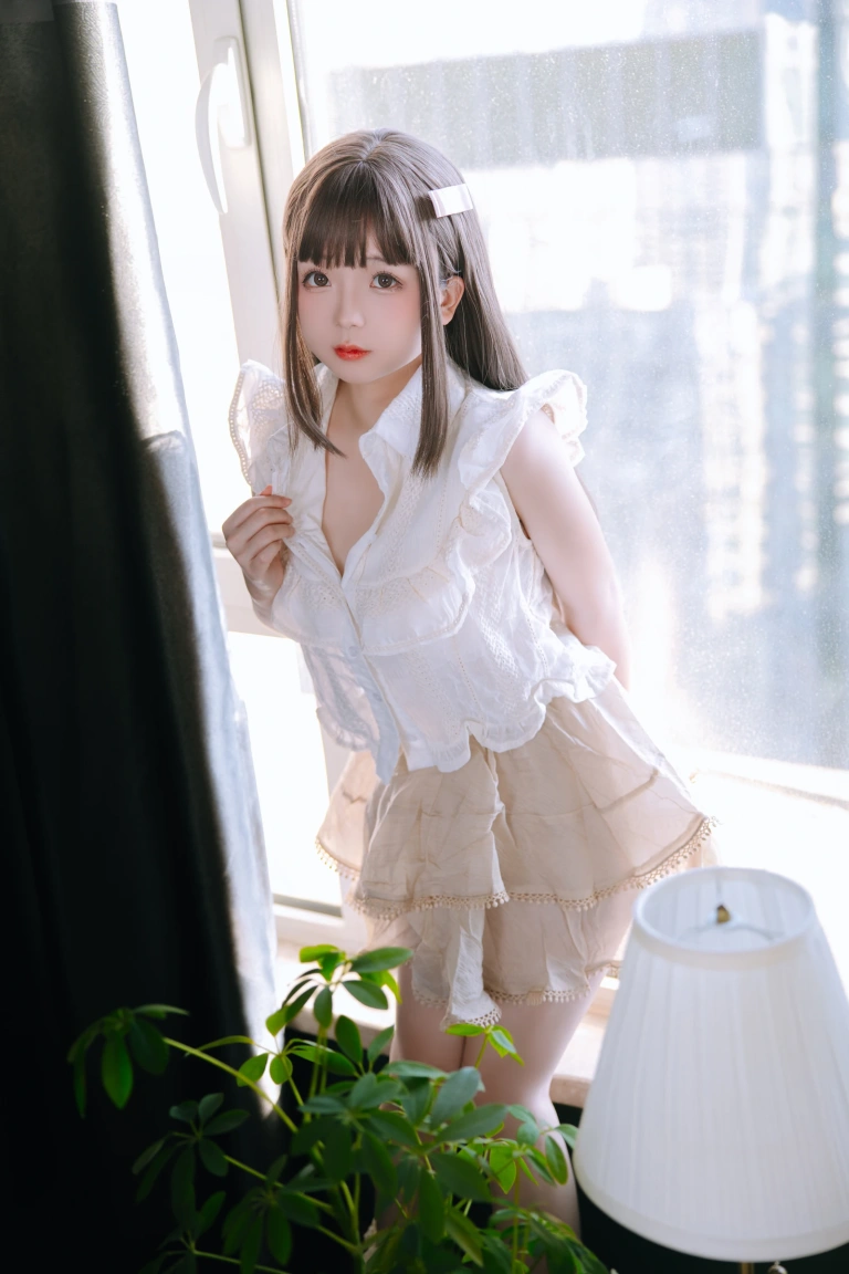 日奈娇(椎名莜)《人妻》主题写真：149张全套美图