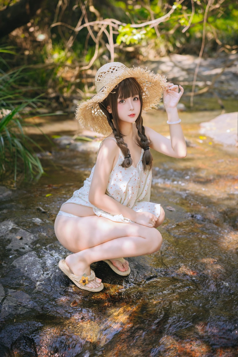 日奈娇(椎名莜)《山野间》主题写真：180张全套美图