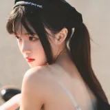 桜桃喵《果夏 遥》主题写真：20张全套美图