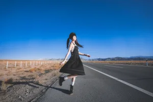 桜桃喵《果夏 遥》主题写真：20张全套美图