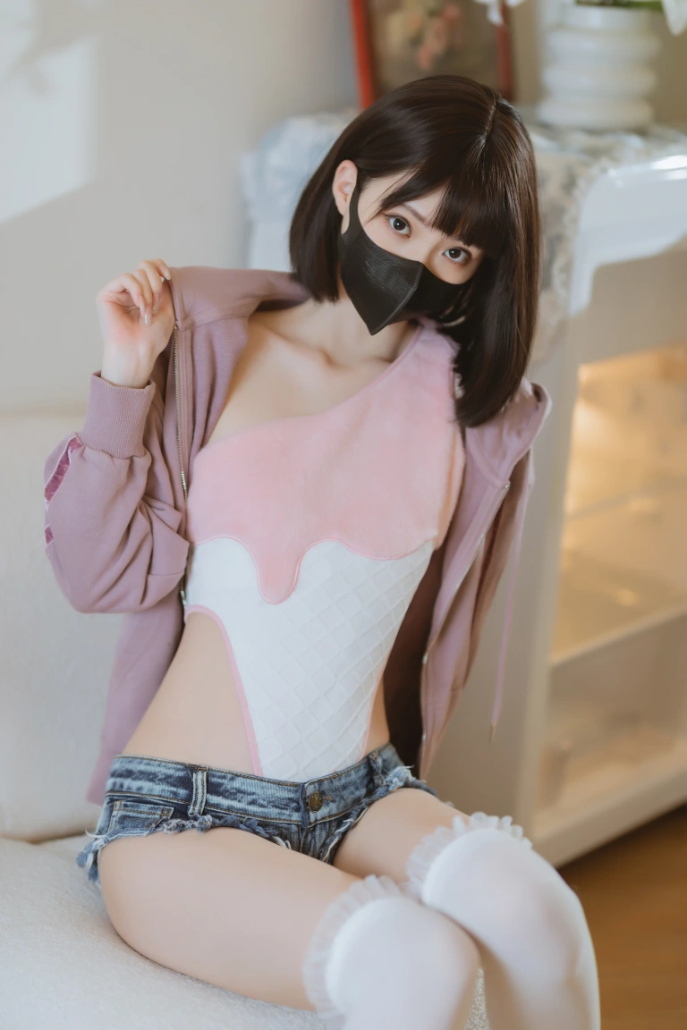 许岚《冰淇淋》主题写真：40张全套美图