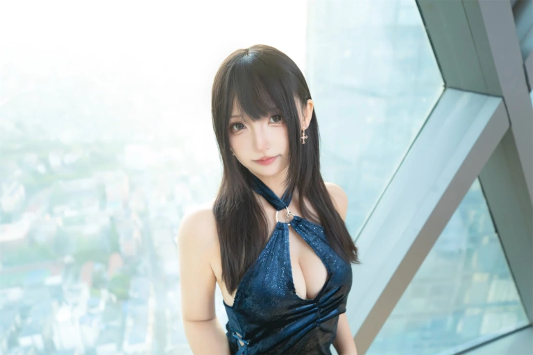 神楽坂真冬《第五季 序号17：《蓝衣旗袍》》主题写真：75张全套美图，含2个视频