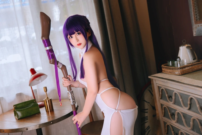 日奈娇(椎名莜)《菲伦》主题写真：100张全套美图