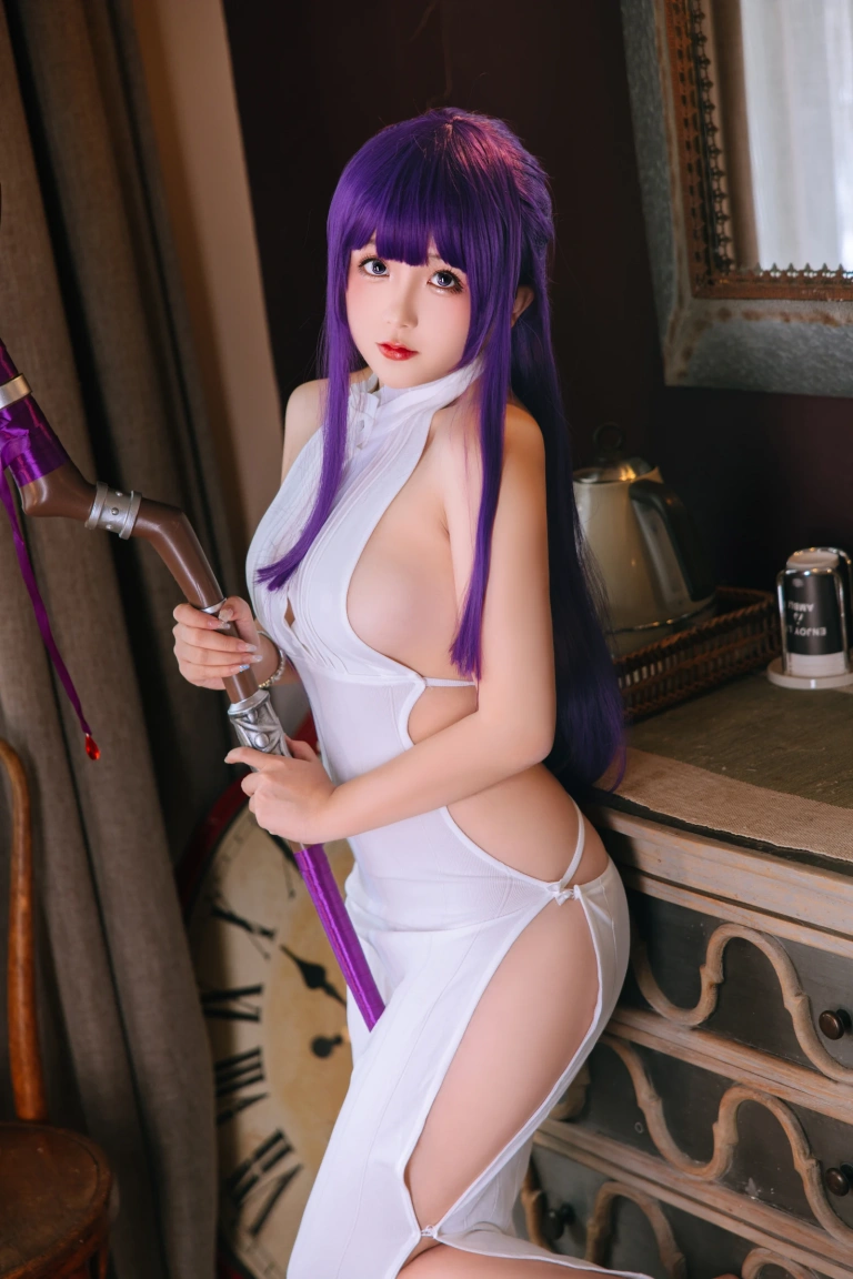 日奈娇(椎名莜)《菲伦》主题写真：100张全套美图