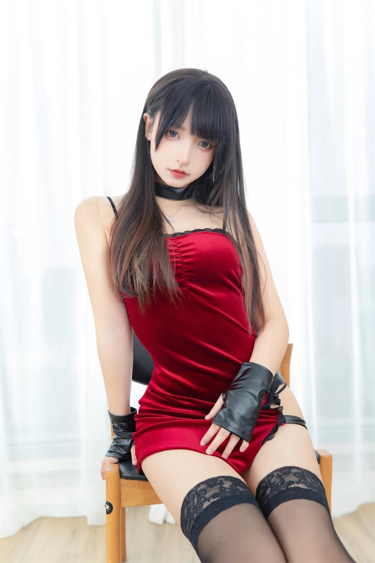 神楽坂真冬《第四季 序号45：《男爵夫人》》主题写真：75张全套美图