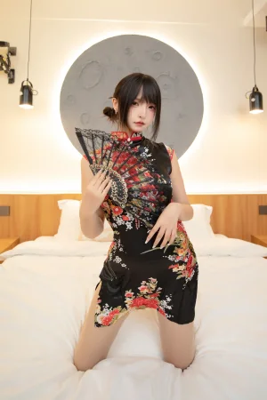 神楽坂真冬《第五季 序号18：《古典旗袍》》主题写真：75张全套美图，含2个视频