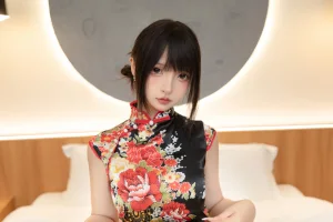 神楽坂真冬《第五季 序号18：《古典旗袍》》主题写真：75张全套美图，含2个视频