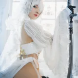 桜桃喵《2b花嫁》主题写真：69张全套美图