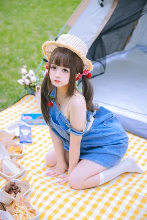 日奈娇(椎名莜)《野餐日》主题写真：200张全套美图