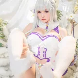 星之迟迟《2021年正片合集 爱蜜莉雅 同人》主题写真：97张全套美图，含2个视频