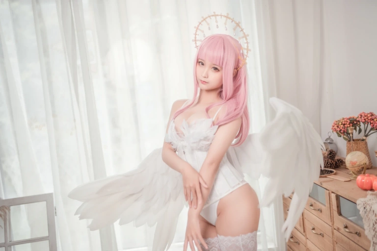 蠢沫沫《沫沫真爱版 光天使》主题写真：45张全套美图