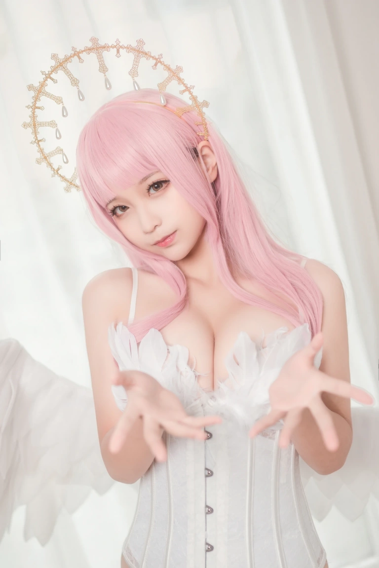 蠢沫沫《沫沫真爱版 光天使》主题写真：45张全套美图