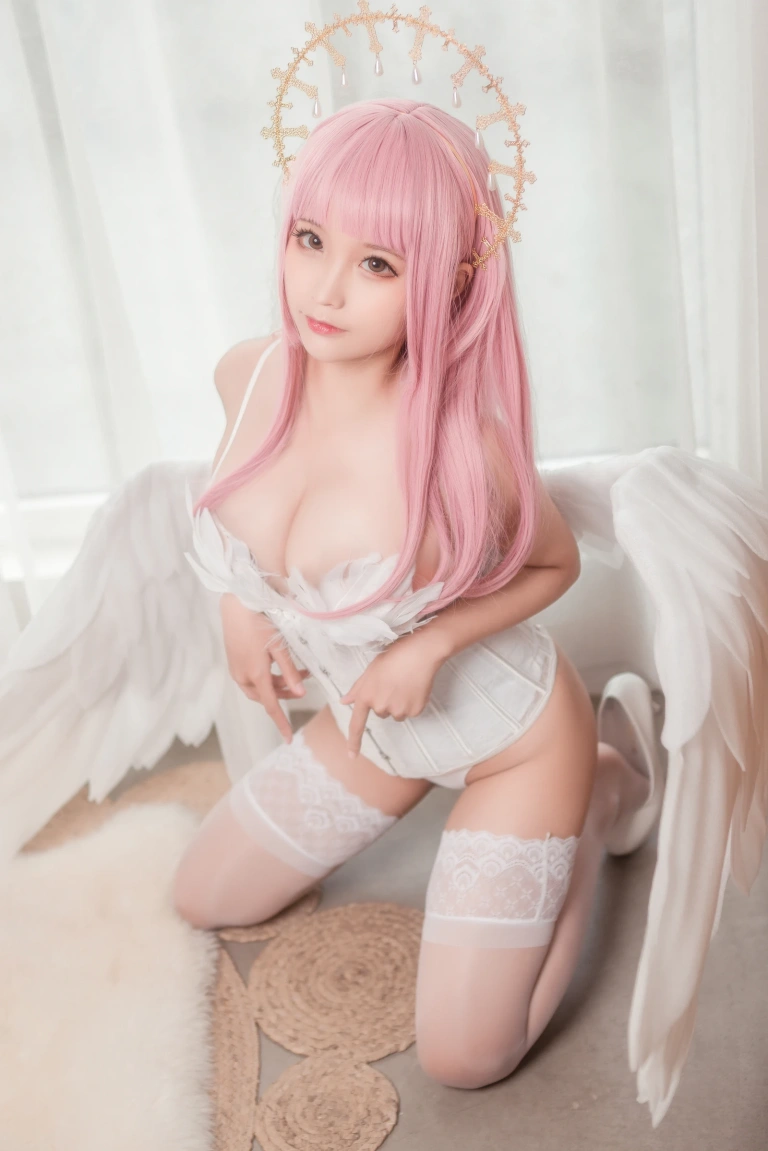 蠢沫沫《沫沫真爱版 光天使》主题写真：45张全套美图