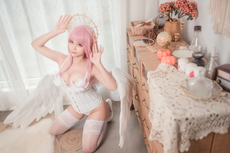 蠢沫沫《沫沫真爱版 光天使》主题写真：45张全套美图