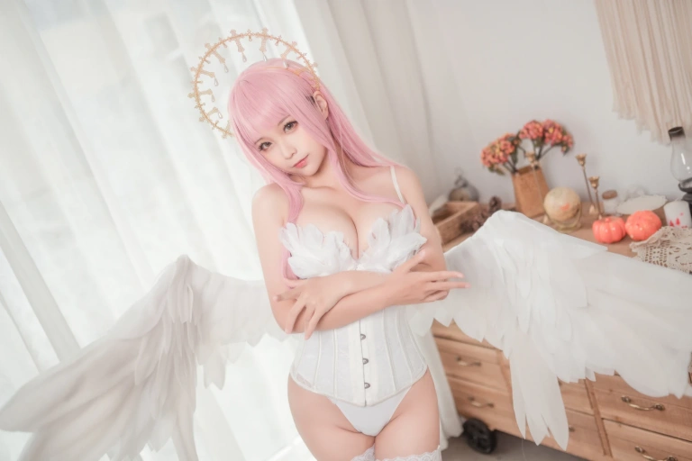 蠢沫沫《沫沫真爱版 光天使》主题写真：45张全套美图