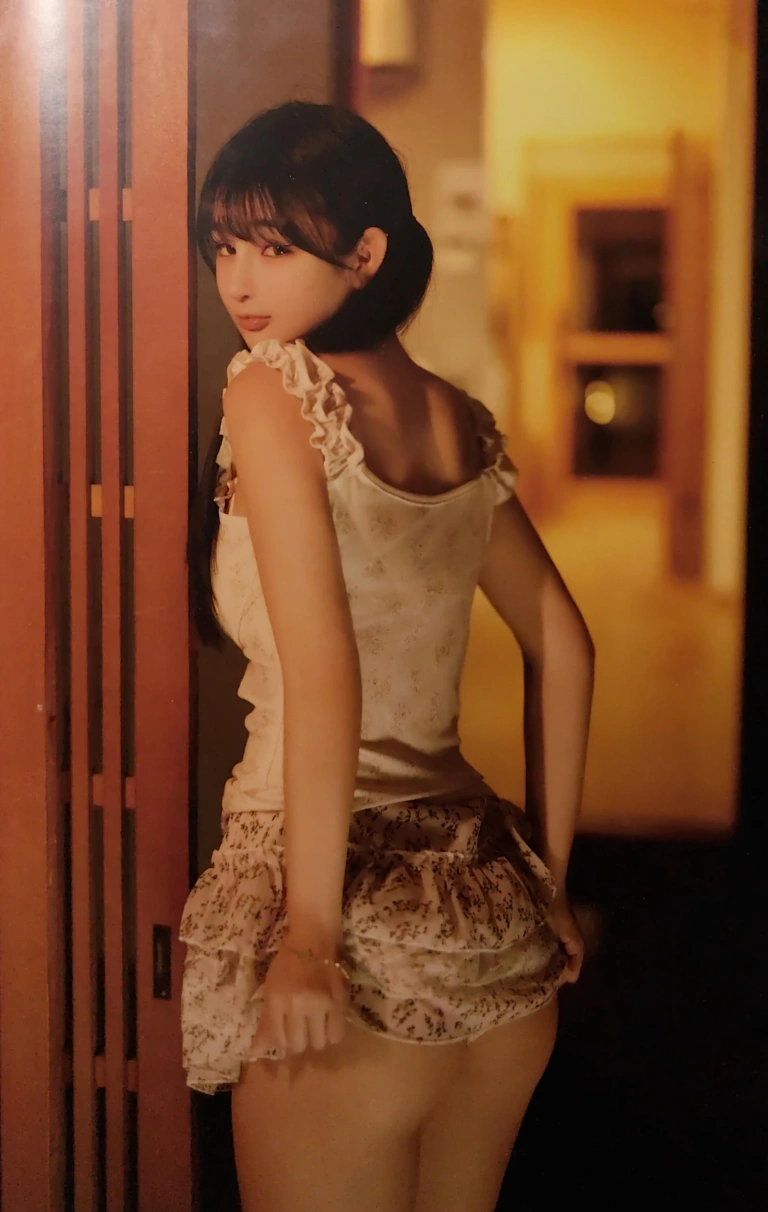 桜井宁宁《实体本扫描 宁与夏》主题写真：76张全套美图