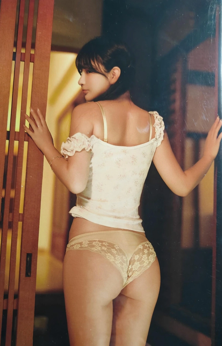 桜井宁宁《实体本扫描 宁与夏》主题写真：76张全套美图