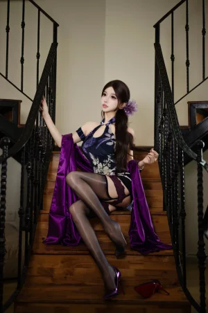 过期米线线喵《紫韵旗袍》主题写真：20张全套美图