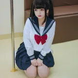 日奈娇(椎名莜)《列车JK》主题写真：140张全套美图
