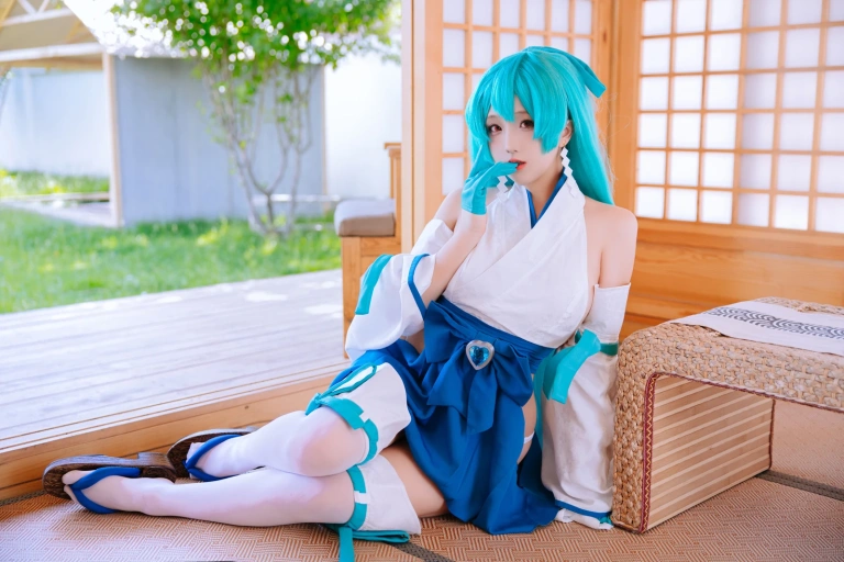 日奈娇(椎名莜)《水神小夜》主题写真：85张全套美图