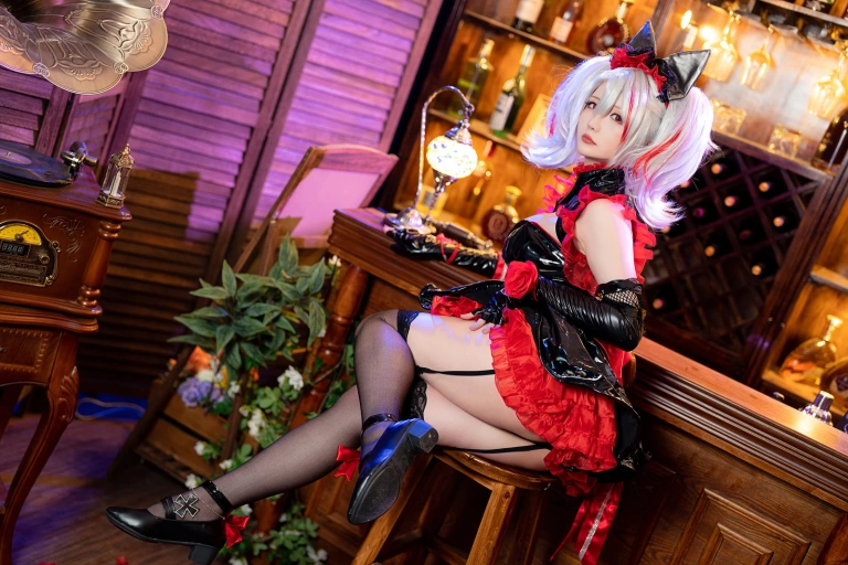 星之迟迟《《Darling》 阿达尔伯特》主题写真：60张全套美图，含1个视频