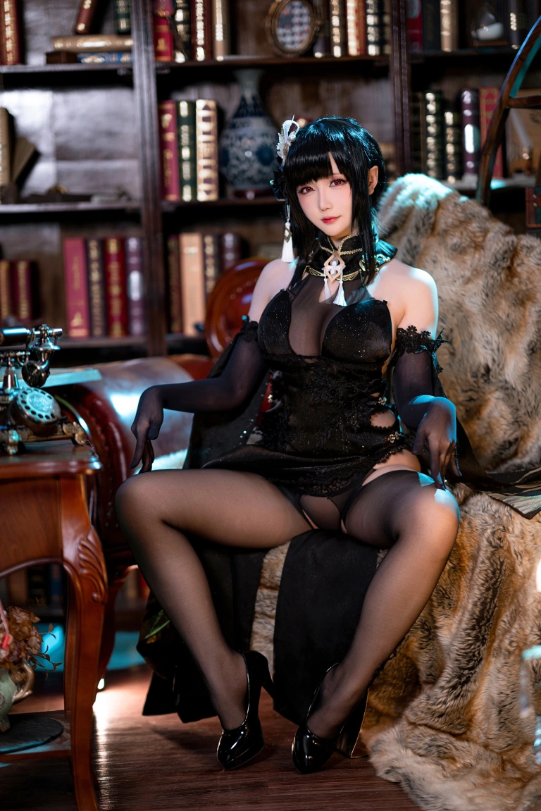 星之迟迟《《Darling》 镇海 奇奢华苑》主题写真：85张全套美图，含1个视频
