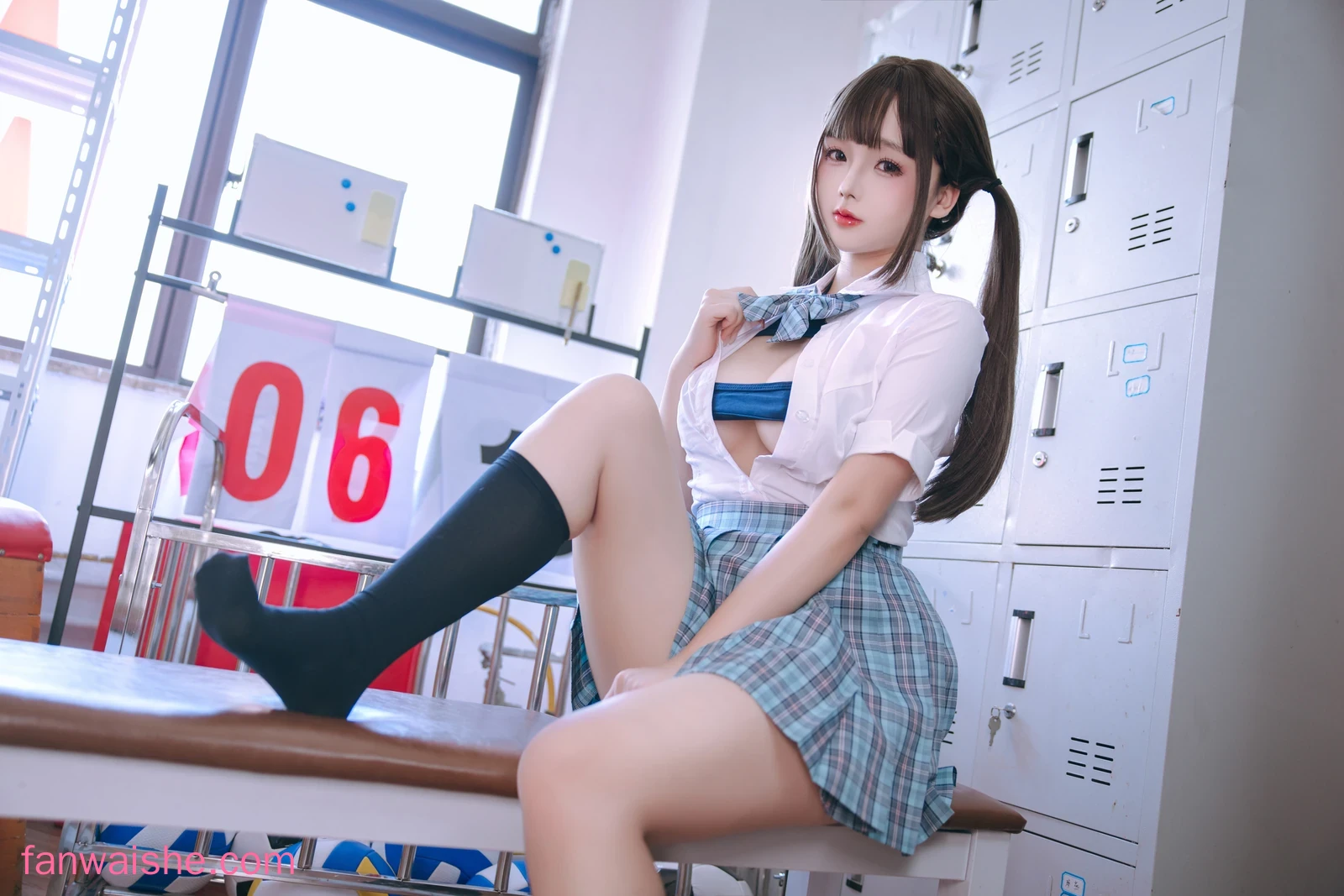 日奈娇(椎名莜) 日奈娇(椎名莜) NO.165 - 更衣室