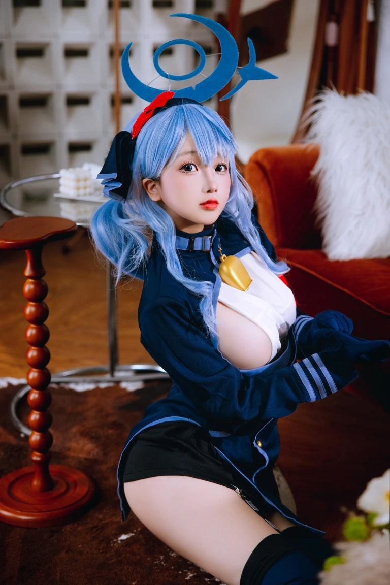日奈娇(椎名莜)《天雨亚子》主题写真：107张全套美图