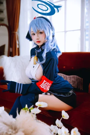 日奈娇(椎名莜)《天雨亚子》主题写真：107张全套美图