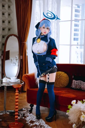 日奈娇(椎名莜)《天雨亚子》主题写真：107张全套美图