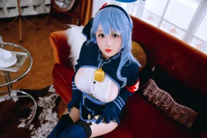 日奈娇(椎名莜)《天雨亚子》主题写真：107张全套美图