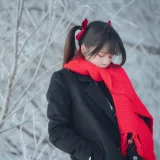 桜桃喵《2023年12月 雾凇》主题写真：10张全套美图