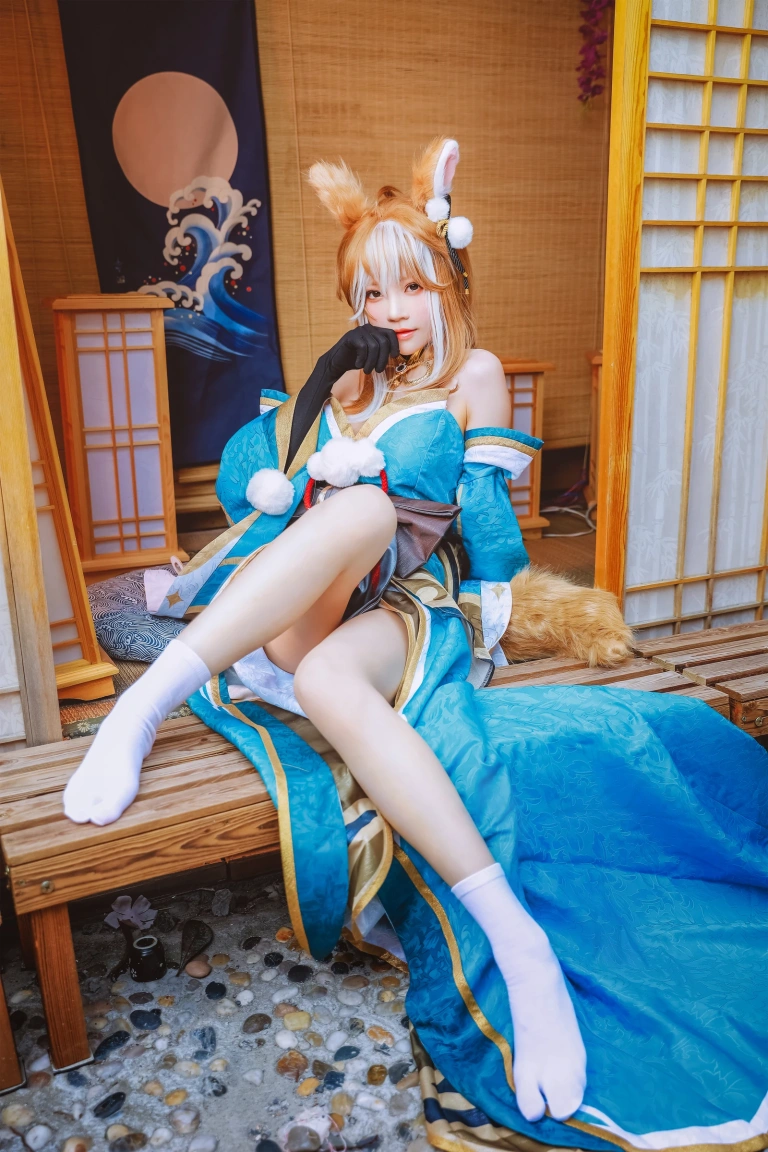 桜桃喵《2023年12月 希娜小姐》主题写真：46张全套美图，含2个视频