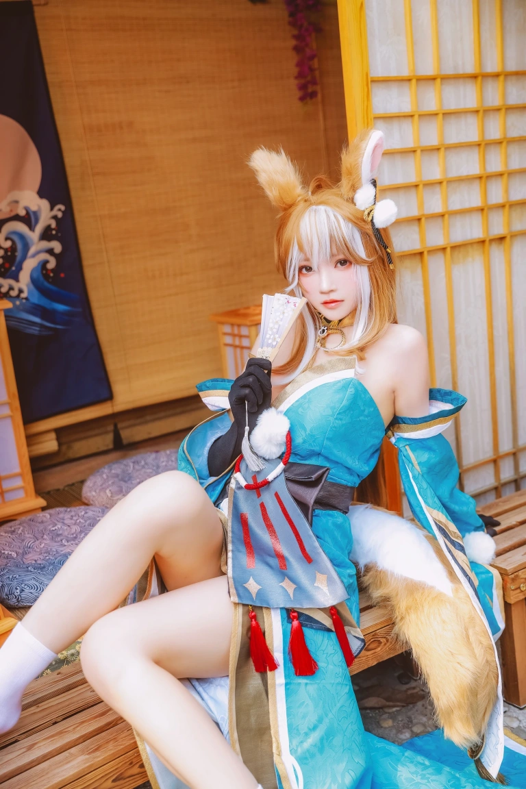 桜桃喵《2023年12月 希娜小姐》主题写真：46张全套美图，含2个视频