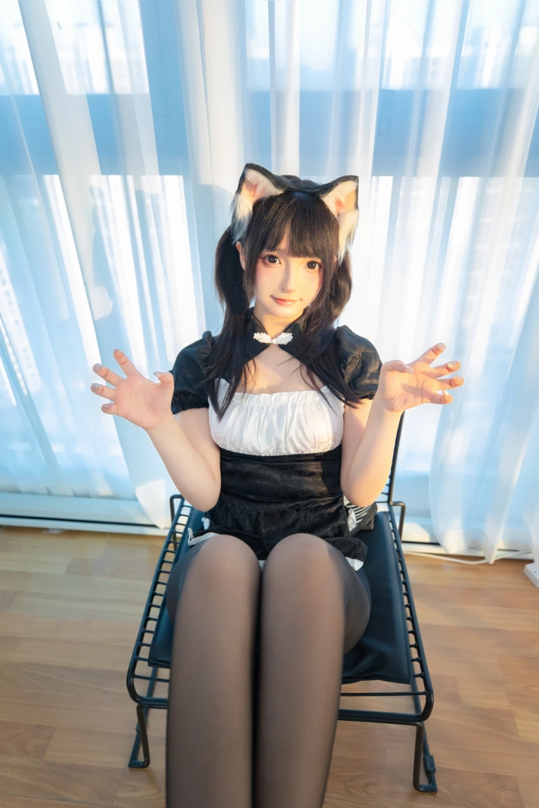 神楽坂真冬《第五季 序号30：《猫猫女仆》》主题写真：75张全套美图，含2个视频