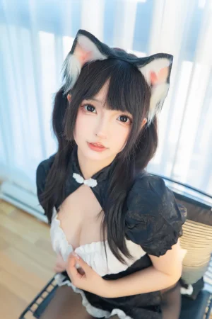 神楽坂真冬《第五季 序号30：《猫猫女仆》》主题写真：75张全套美图，含2个视频