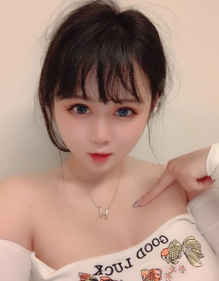 依酱《日常》主题写真：180张全套美图