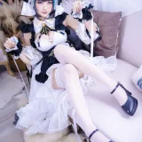周叽是可爱兔兔《柴郡猫猫》主题写真：35张全套美图
