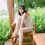 念雪《白日梦》主题写真：35张全套美图