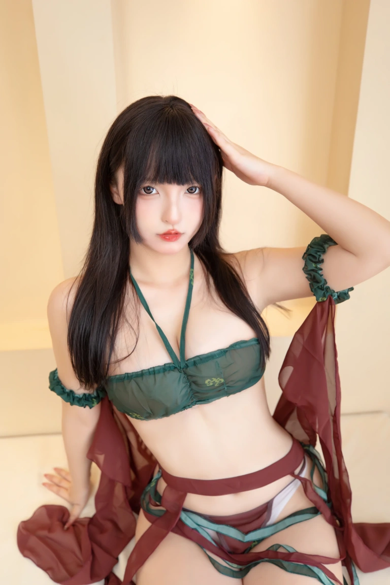 神楽坂真冬《第五季 序号31：《天外飞仙》》主题写真：75张全套美图，含2个视频