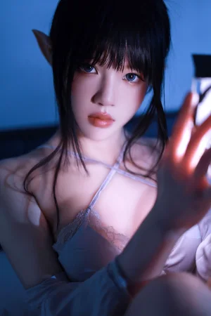 桜桃喵《盏月（两个色调）》主题写真：76张全套美图