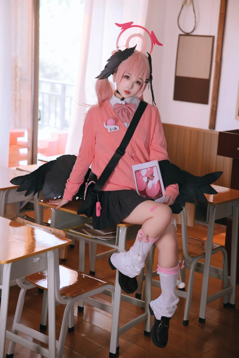 日奈娇(椎名莜)《下江小春jk》主题写真：136张全套美图