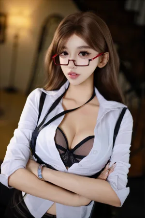 过期米线线喵《OL壁纸女秘书》主题写真：32张全套美图