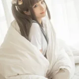 蠢沫沫《被窝JK》主题写真：15张全套美图，含1个视频