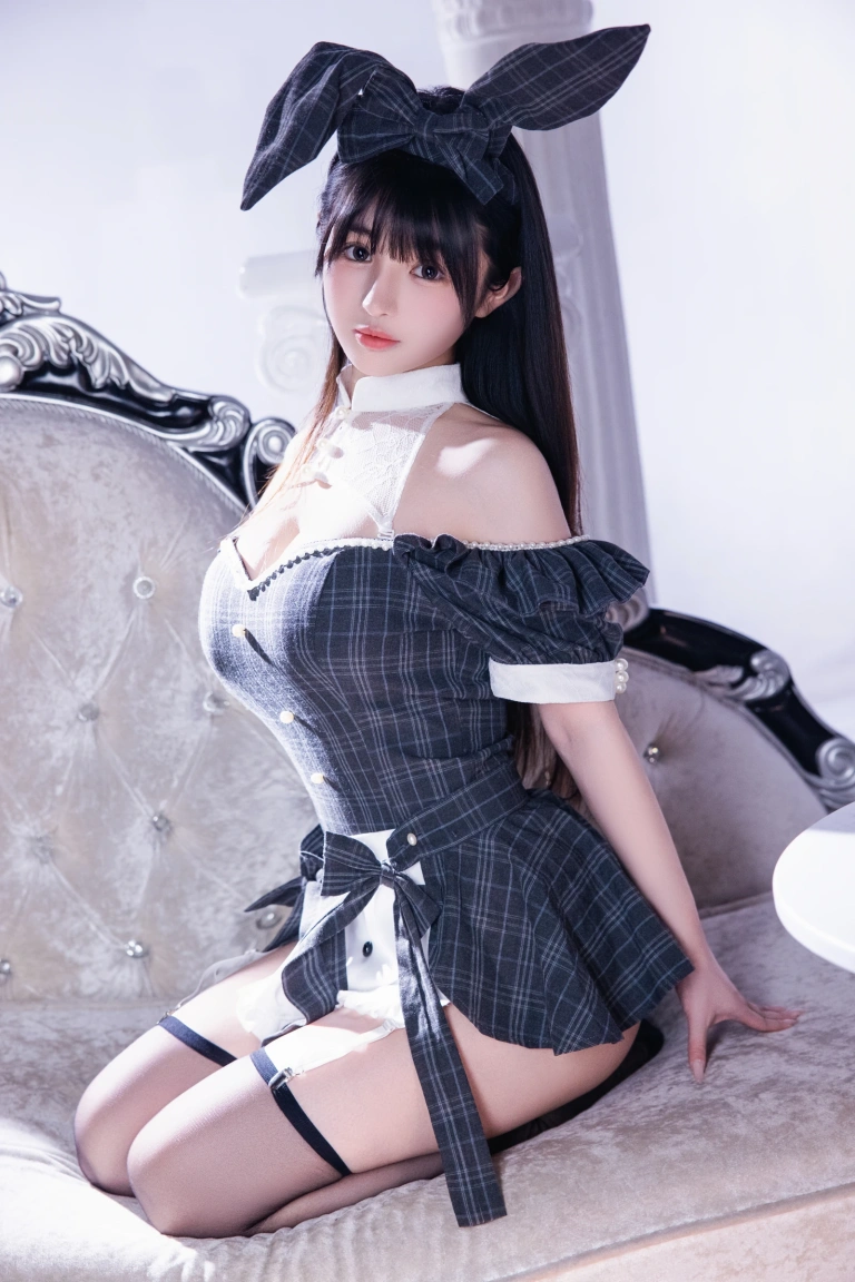 桜井宁宁《小年礼物自拍》主题写真：27张全套美图，含1个视频