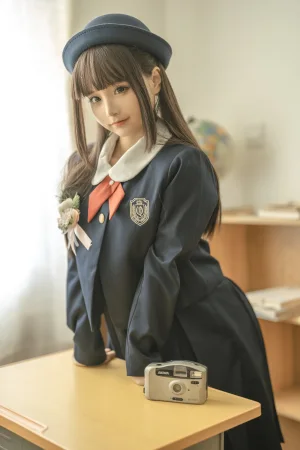 蠢沫沫《小学妹》主题写真：30张全套美图